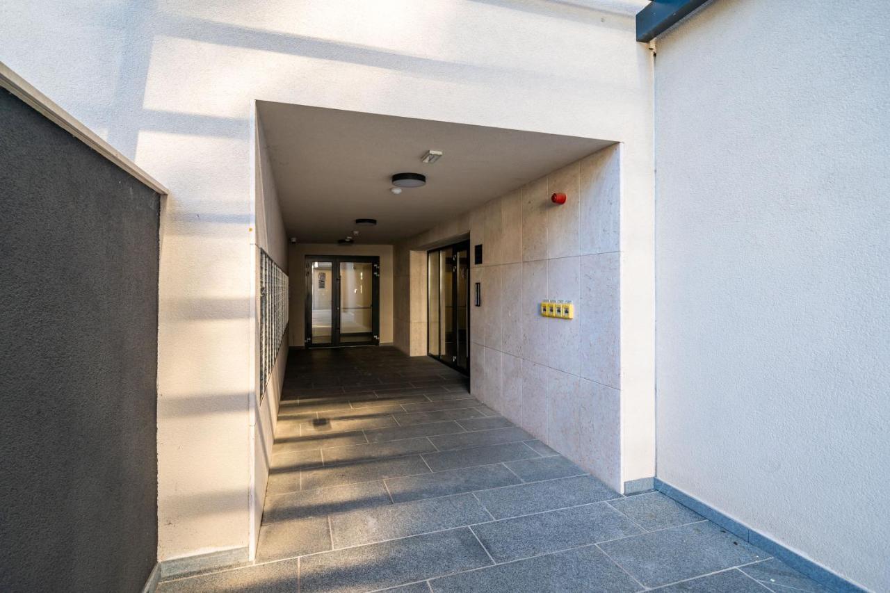Gorgeous Dubrovnik Sea View Apartment With Free Parking Esterno foto