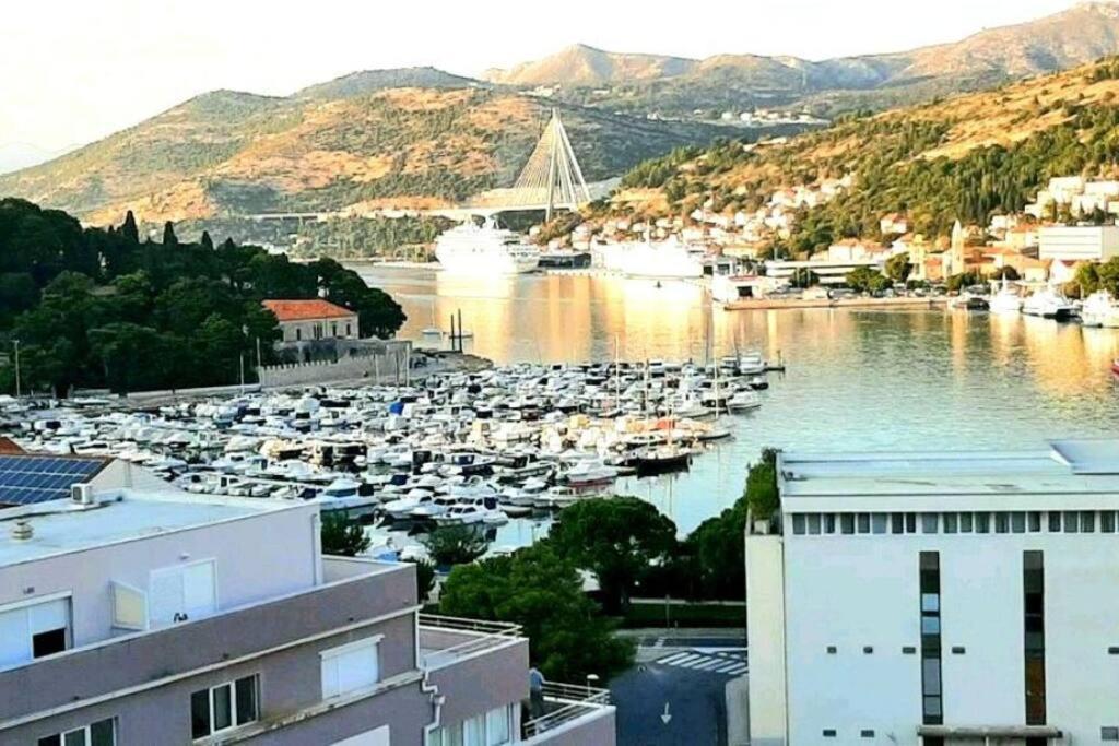 Gorgeous Dubrovnik Sea View Apartment With Free Parking Esterno foto